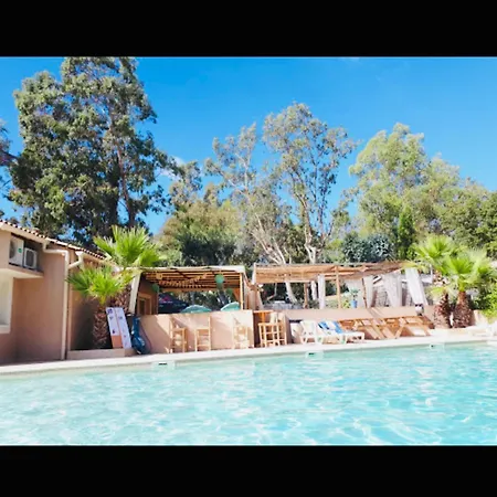 Mobilhome Piscine Camping Hyères